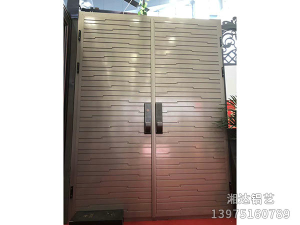 入户铜门10